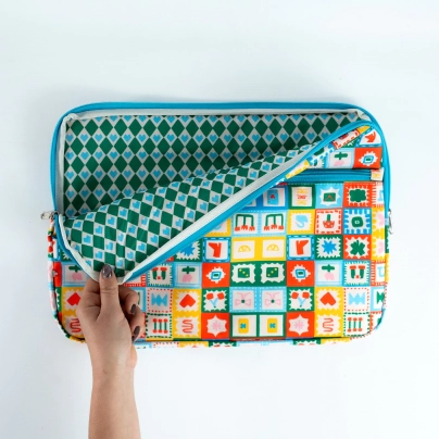 PORTANOTEBOOK LA BUENA SUERTE