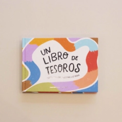 UN LIBRO DE TESOROS KIDZ